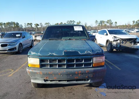 1995 Dodge Dakota z USA, uszkodzony, nr VIN 1B7GG26X2SW913515